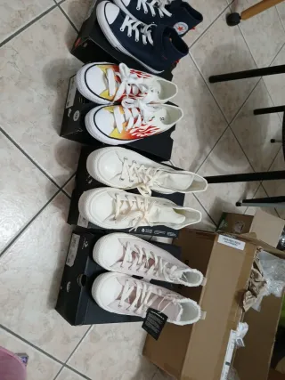Set 5 paia scarpe Converse