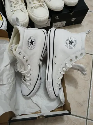 Set 5 paia scarpe Converse