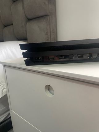 Consola PlayStation 4 Pro Negra