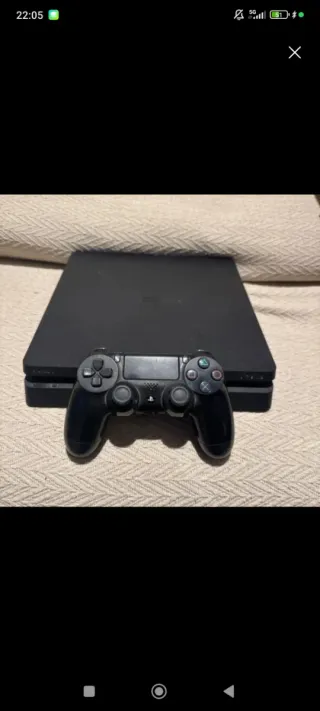 Consola PS4 1TB Negra + Mando