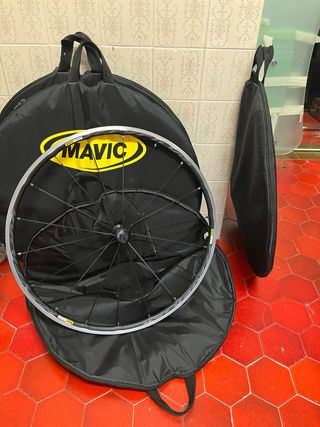 Ruedas Mavic Cosmic Elite con fundas
