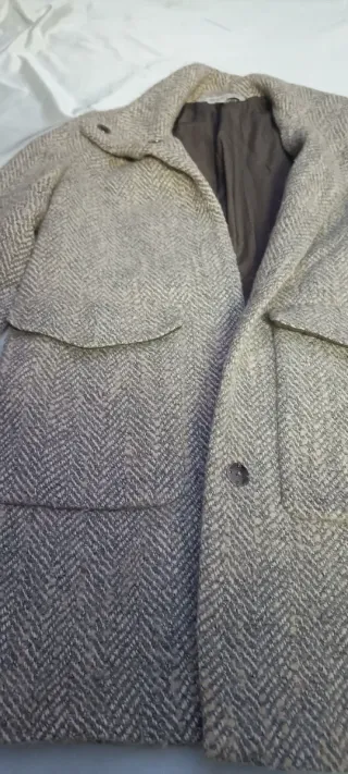 Abrigo de paño beige y gris