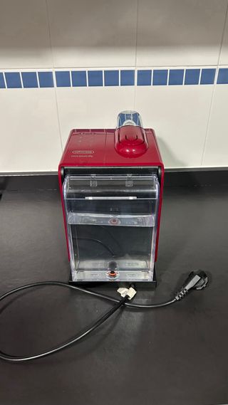 Cafetera Nespresso DeLonghi Lattissima touch