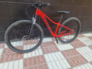 Bicicleta Trek Marlin Talla XS Roja