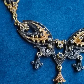 Gargantilla Plata de ley Envejecida y Chapada