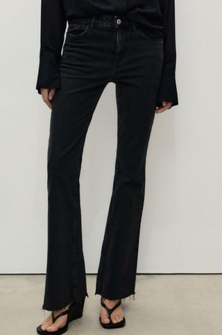 Pantalón vaquero negro Mango