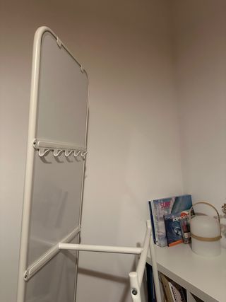 Espejo de pie blanco
