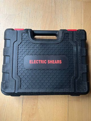 Podadora Eléctrica, 2 Baterías NUEVA