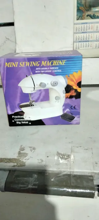 Mini macchine da cucire elettriche