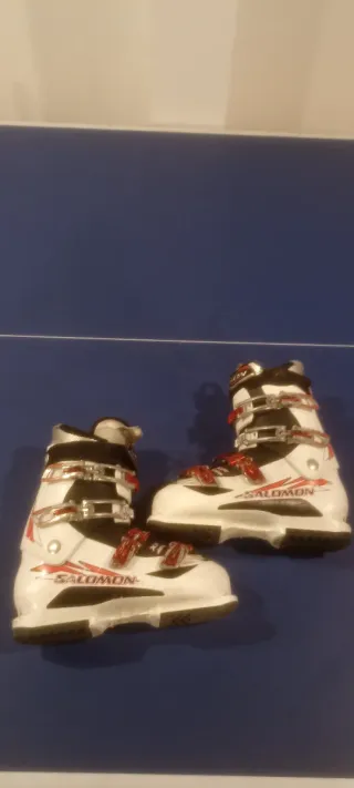 Esquís Atomic 160cm, botas y bastones