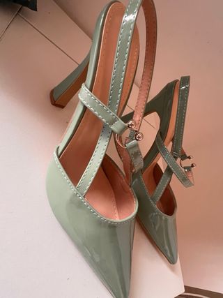 Zapatos de tacón verdes NUEVOS