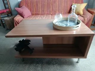 Mesa de centro robusta