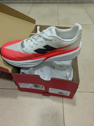 New Balance Rebel V5 Zapatillas Running Hombre