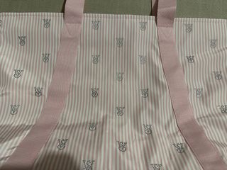 Borsa Victoria's Secret a righe rosa e bianche
