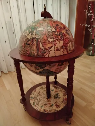 Globo terráqueo bar vintage