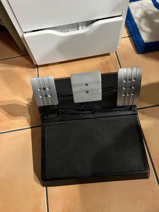 Volante Thrustmaster GT300RS