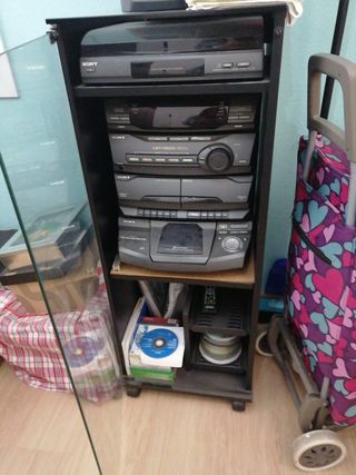 Minicadena Sony con tocadiscos