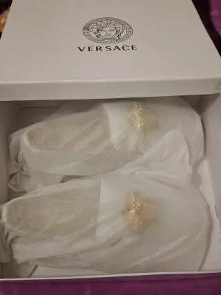 Zapatos Versace Blancos.