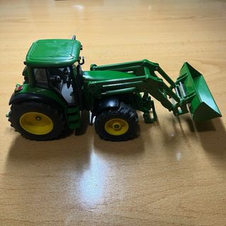 Tractor John Deere 6820 con pala frontal