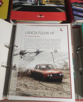 5 archivadores de la marca scalextric