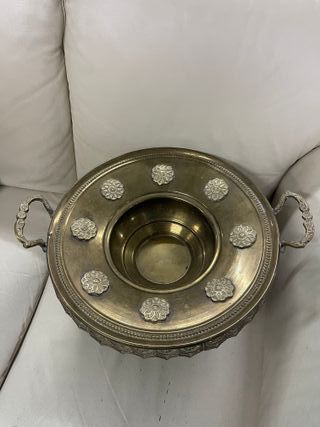 Centro de Mesa Antiguo Metal con Asas