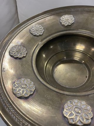 Centro de Mesa Antiguo Metal con Asas