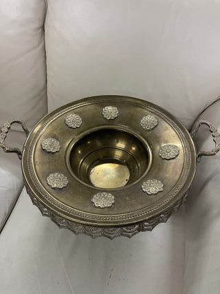 Centro de Mesa Antiguo Metal con Asas