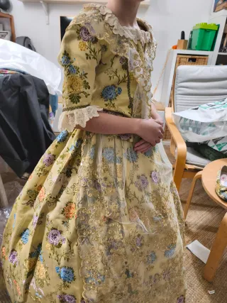 Traje de Fallera Niña 12 años