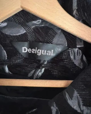 Chaqueta Desigual