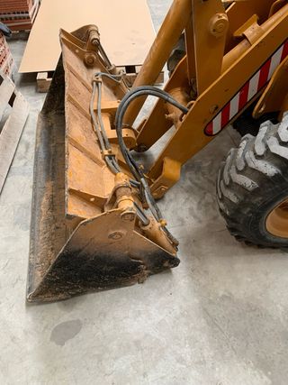 Miniretroexcavadora Venieri VF 1.33