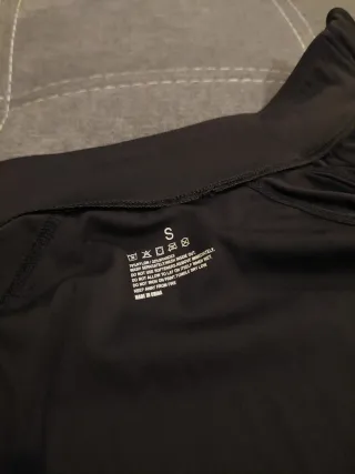 Casaco desportivo feminino preto S