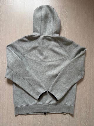 Chaqueta Nike Tech Fleece Talla L Gris