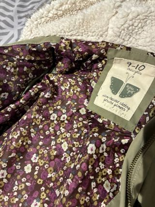 Chaqueta verde caqui niña talla 9-10 años
