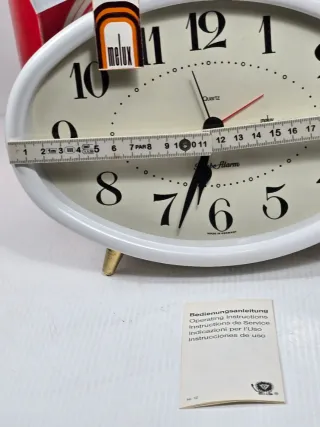 Orologio sveglia vintage anni '80 bianco