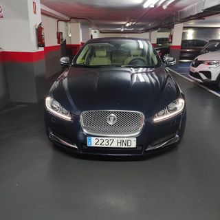 Jaguar XF 2012