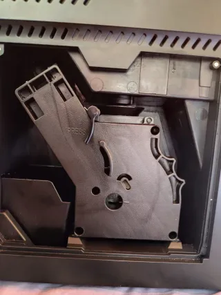 Cafetera Cecotec Cremmaet Compactccino Black