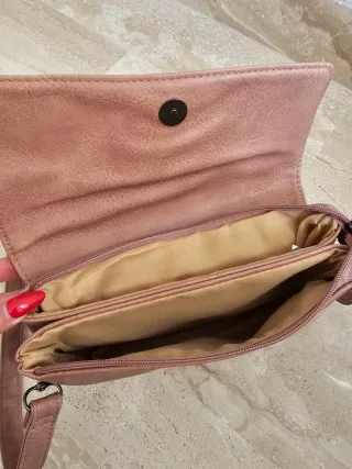 Bolso rosa con lazo