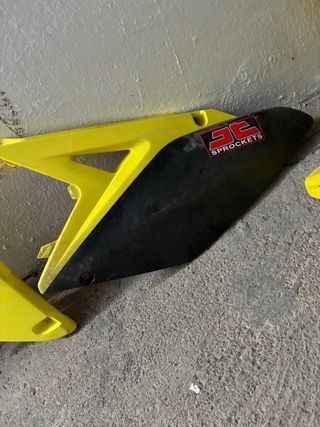 Kit Plásticos Suzuki RMZ 250cc Cross