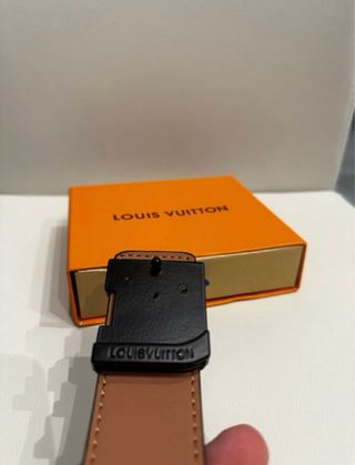 Cintura Louis Vuitton Nero/Grigio Fibbia LV