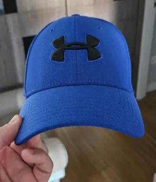 Gorra Under Armour Blitzing 3.0 Cap Azul Negra.