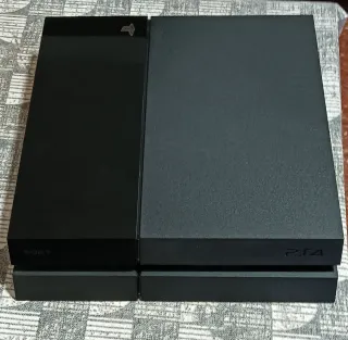 PS4 (PlayStation 4) Negra