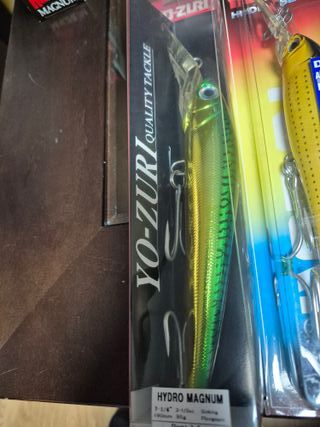 Señuelos Yo-Zuri Hydro Magnum 18cm. 2 modelos.