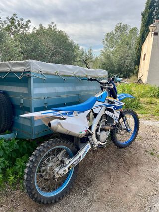 Moto de Cross Tm racing