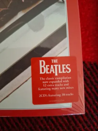 PINK FLOYD + THE BEATLES 8 CDs