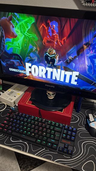 Lote PC Gaming GIGABYTE