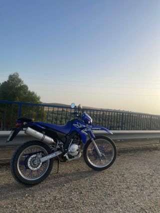Yamaha XTZ 125 Trail Azul