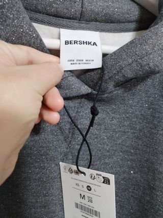 Sudadera capucha purpurina Bershka