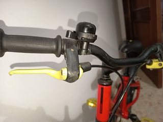 Bicicleta Infantil BTWIN Roja