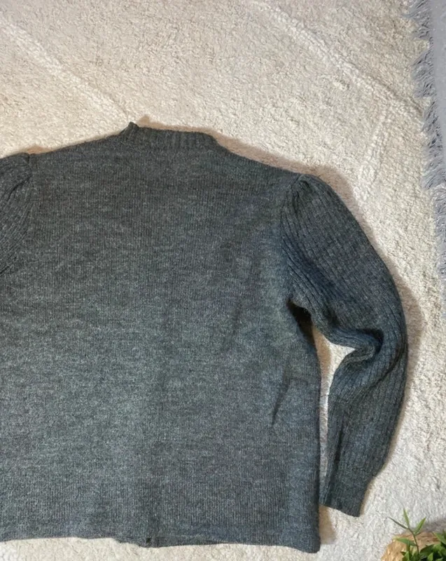 Cárdigan gris retro