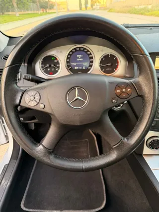 Mercedes-Benz C 220 129.000 Km